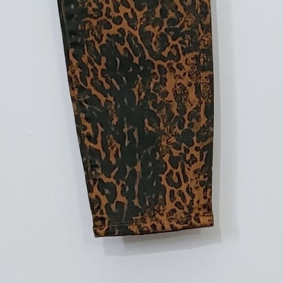 NWT J BRAND Alana photo ready leopard print high rise cropped jeans - Picture 4 of 13